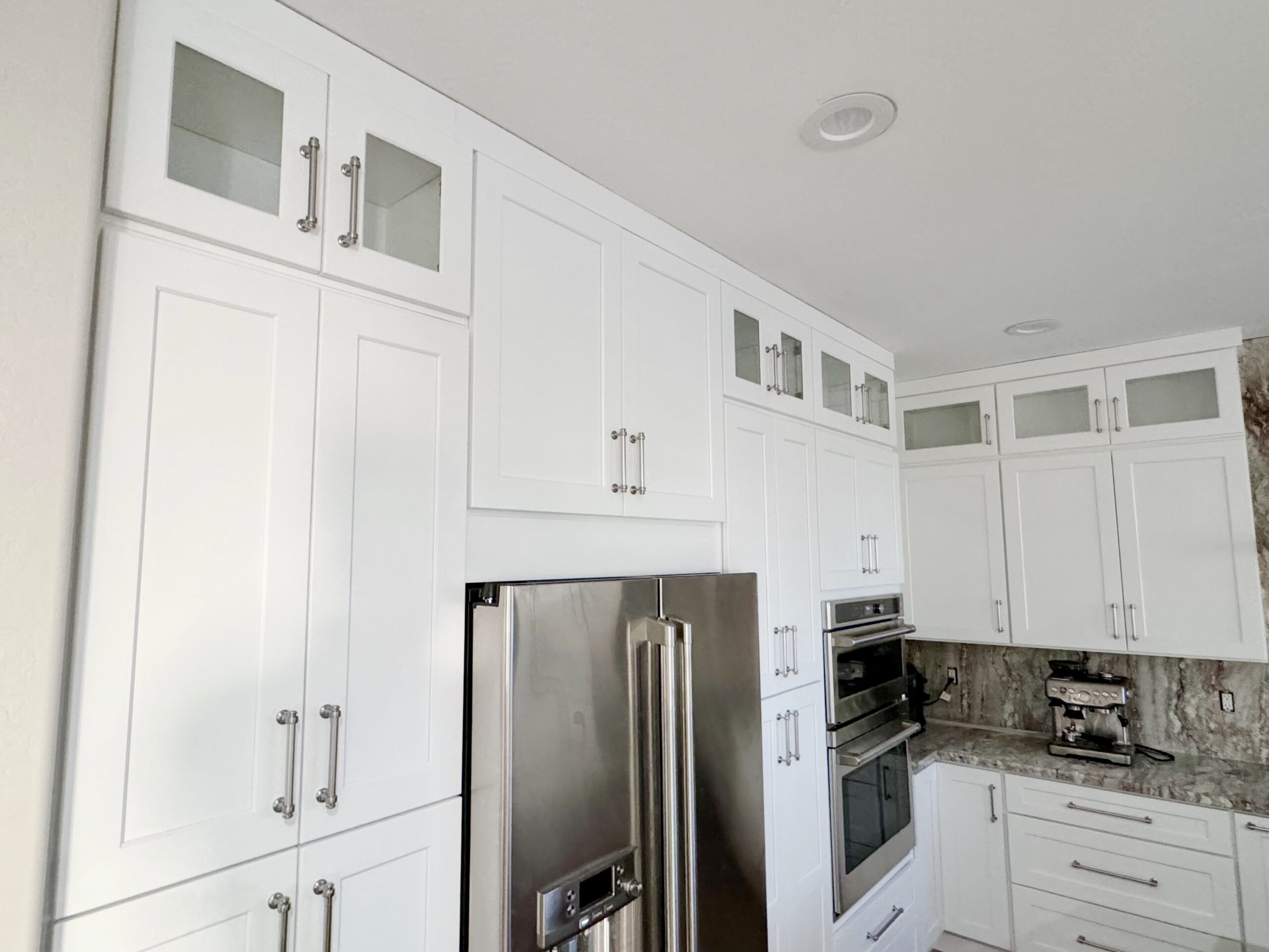 Elegance in Alabaster - Sleek Appliance Integration